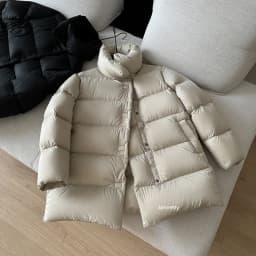 Janveny2025 New Winter Light Soft Warm White Duck Down Jacket Women Stand up Collar Short Puffer Jacket Fashion Puff Loose Parka