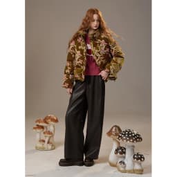 ELFSACK 2025 Women's Winter Down Jacket, Retro Floral Embroidery Stand Collar Puffer Coat, Romantic Thick Warm Padded Top