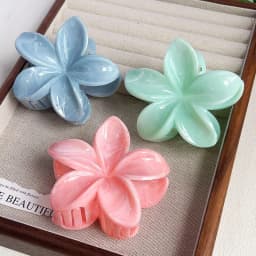 Elegant Flower Hair Clip Crab 8cm Large Plastic Hair Claw Clips For Women Hairclip Cute Beach Hair Accessories Hawaiian Barrette