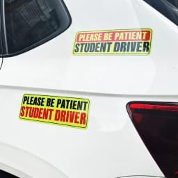 Student Driver Magnet for Car New Drivers Sticker Safety Warning Reflective Novice Driver Sticker Please Be Patient Student 1/3P