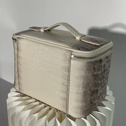 Cowhide Leather Crocodile Pattern Makeup Bag New Free Initials Travel Portable Toiletry Bag Large Capacity Storage Cosmetic Bag