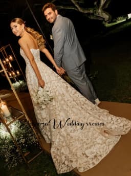 Customized Strapless Wedding Dress Featuring Stunning Lace Appliques and Floral A-Line Silhouette Bridal Dress Vestidos De Novia