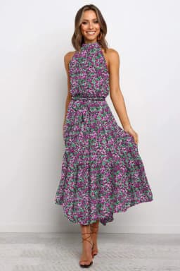 Women's Halter Neck Maxi Dress - Floral Print Boho Chic Smocked Waist Summer Beach Dress for Vacation Casual Wear