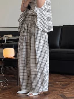 [EAM] High Elastic Waist Blue Plaid Brief Casual Wide Leg Pants New Trousers Women Fashion Tide Spring Autumn 2026 1DJ0747