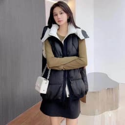 Winter Women Hooded Down Waistcoat Light Thin White Duck Down Vest Coat Ladies Warm Sleeveless Puffer Jacket Parkas Short Tank