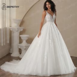 Customized BEPEITHY V Neck A Line Wedding Dresses 2025 Sleeveless Vestidos De Novias Bride Lace Bridal Gown Vintage Boho Robes