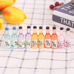 1 Set 1/12 Miniature Wine Bottles Dollhouse Kitchen Accessories - Mini Dolls House Living Room Accessories Beer Drink Bottles
