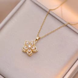 Creative Rotatable Pink Flower Necklace For Women Titanium Steel Rotatable Spinner Clavicle Choker Anti Stress Anxiety Jewelry