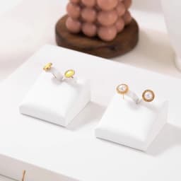 Earring Holder Ear Studs Jewelry Display Stand Rack Elegant White Leather Dangle Clip Hoops Earrings Jewellery Retail Organizer