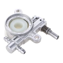 2Pcs/set Chainsaw Oil Pump for 2500/3800 Chainsaw Spare Parts with Worm Drive Gear for Chain Saw 25CC/38CC Garden Power Tools