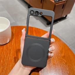 for Samsung ZFlip 4 Luxury for Magsafe Matte Case for Samsung Galaxy Z Flip 6 4 3 5 Flip4 Wireless Charger Soft Silicone Cover