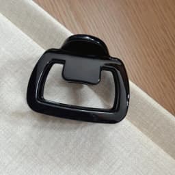 Small Medium Hair Claws Clips Crab Hair Clamps Women Girls 4.5CM Plastic Ponytail Hair Barrettes Hairpin Hair Accessories Simple