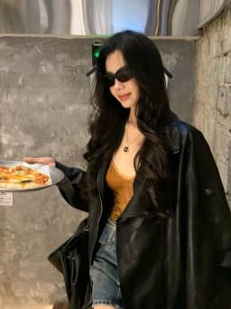 2026Y2K high-end retro motorcycle leather jacket women's spring and autumn versatile design leather jacket trend