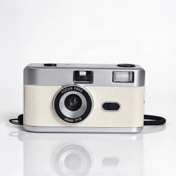 Vintage Retro 35mm Reusable Film Camera Fixed Focus Lens Manual Film Winding and Rewinding Built-in Flash Non Disposable Camera