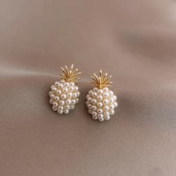 Imitation Pearl Mini Pineapple Earrings for Women Small Simple Korean Fashion Chic Jewelry Gifts 2024