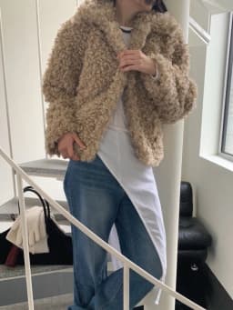 Winter Warm Faux Fur Coat Women's Chic New Fashion Versatile High-End Feeling Stylish Outerwear Trendy Polyester Fiber