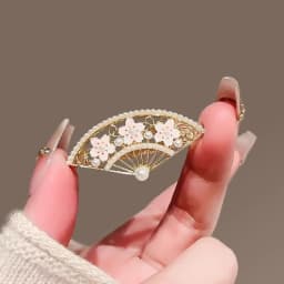 Temperament Pearl Sakura Fan Hair Clip For Women Super Fairy Side Bangs Clip Daily Alloy Duckbill Clip Hairpin Hair Accessories
