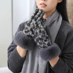 Imitation Lamb Wool Leopard Print Suede Women Winter Keep Warm Touch Screen Gloves Fashion Elegant Hairy Wrists Add Velvet