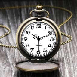 Vintage Triangle Valknut Norse Vikings Bronze Quartz Pocket Watch Necklace Chain Three Interlocking Fob Watch Friendship Gifts