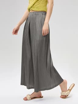 LANMREM Folded Design Elastic High Waist Women's Trousers 2026 New Summer Pleated Wide Leg Pants With Pockets Chic Cloth 2DB3511
