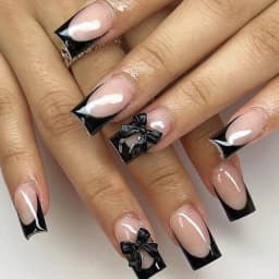 24Pcs French Short Square White Reusable False Nail Tips with Rhinestone Star Chain Nude Pink Acrylic Lovely Nails Fashion Set