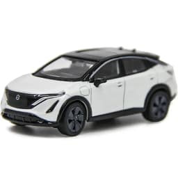 1:64 Scale Nissan Patrol 1998 Y61 Car Model 1:64 Metal Diecast Miniature Ariya X-trail Q50S Q70L QX70S QX60 QX80 Vehicle Toys