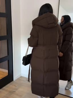 Elegant Long Belted Waist Tie Hooded Puffer Coat Quilted Thick Maxi 2026 Winter Daily Travel Outdoor Outerwear Casual Overcoat