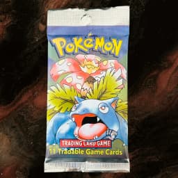 DIY Base Set 1st Edition Booster Box Contains 36 Packs Foil Texture Collectible Grade Classic Anime Game Collectible Cards