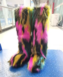 New Woman Boots High Boots Over-the-knee Fur Snow Boots Women's Fashion Warm Wool-like Boots Plus Velvet Padded Winter Boots