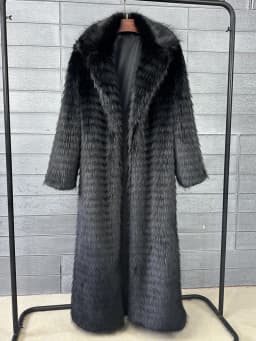 [EAM] Black Long Elegant Big Size Faux Fur Jacket New Lapel Long Sleeve Women Coat Fashion Tide Autumn Winter 2026 1DJ8886