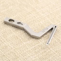 1Pc Steel Industrial Sewing Machine Looper -Lower Looper KL25 Upper Looper LP26 for Silver Arrow 737 747 Overlock Sewing Machine