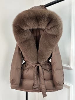 Lagabogy 2025 Thick Warm Mid-Long Puffer Coat Real Fox Fur Collar White Duck Down Coat Female Loose Warm Hooded Parkas With Belt