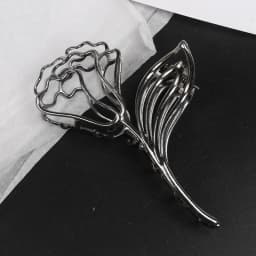 Retro Y2K Skull shaped Hair Claw Clip - Solid Color Hair Claw Clip Women's ponytail stabilizer Halloween accessory for daily use