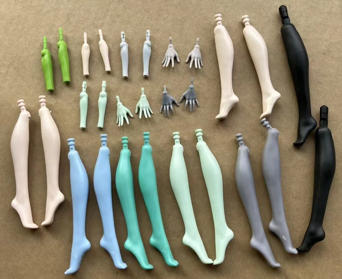 1/6 Doll Hands Legs Elbows Feet Replacement Parts for Monster Doll Accessories Gray Black Green Blue Color Doll Parts