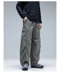 Unisex Waterproof & Tear-Resistant Hiking Pants – 3D Anti-Wrinkle, Adjustable Cuff Drawstring for Outdoor Trekking & Casual Wear