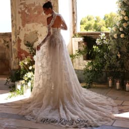 Elegant Customized Long Sleeves High Collar Wedding Dress Charming Appliques Lace Bridal Gowns Sexy Side Slit Vestido De Novia