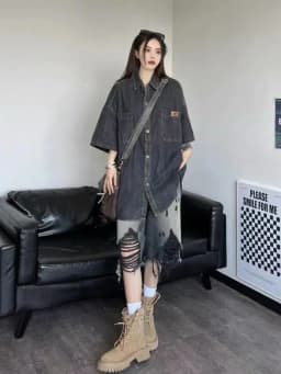 Washed Gradient Hole Denim Shorts American Street High Waist Black Jeans Women Y2k E-Girl Loose Knee-Length Wide Leg