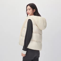 Semir Women Down Vest 90 Percent Down Fill Loose Fit Water Repellent Balloon Shape Hooded Layering Versatile 2026 New