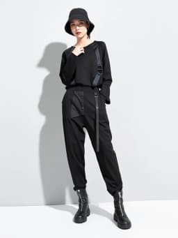 [EAM] High Elastic Waist Black Ribbon Split Harem Trousers New Loose Fit Pants Women Fashion Tide Spring Autumn 2026 1DC777
