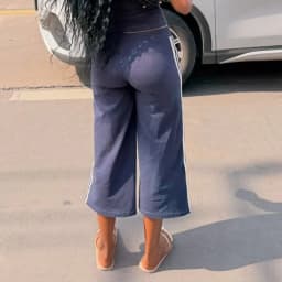 Women Y2K Side Stripe Cropped Wide Leg Pants Drawstring Waist Capri Trousers Casual Sporty Streetwear Preppy Aesthetic Sweatpant