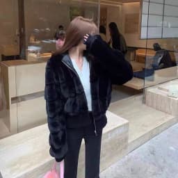 Eco-Friendly Short Mink Fur Coat Women's Winter 2024 Thickened Hooded Plush Outerwear Ladylike Commute Style Zipper Closure