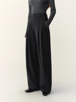 FSLE 2026 Fall Winter Women's Chic Versatile Gray Pleated Barrel Leg Dress Pants with Flowy Fit - Flattering for Daily Wear