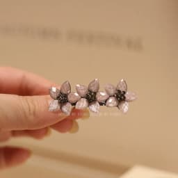 Elegant Floral Hair Clip Alloy Spring Clasp with Rhinestones Minimalist Ponytail Holder for Back Head Women Hairpin