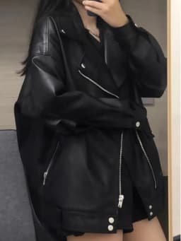 Black PU Leather Jacket Women's Loose Cotton Inserted American Style Retro Coat Street Style Long Sleeve V-Neck Regular Length