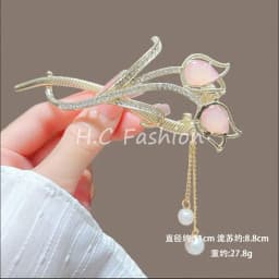 Duckbill Hair Clip Exquisite Butterfly Back Lightweight Durable Styling Accessory for Travel Dates Daily Wear Women