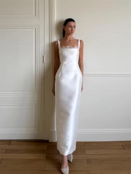 Tokyo Elegant White Square Collar Customized Wedding Party Sleeveless Satin Mermaid Bridal Gown Ankle-Length Wedding Gown 2026
