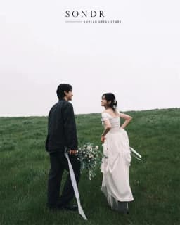 Sondr Customized Square Collar Simple Wedding Dresses Korean Photo Shoot Short Sleeves Bridal Gowns A-line Pick-ups Floor-Length