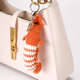 1Pc Cute Shrimp Charm Bag Pendant Cartoon Mini Hand Knitted Keyring Lovely Pendant Couple Keychain Bag Accessories