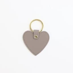 Customized Name Ins-Style Heart-Shaped PU Leather Multi-Color Simple Gift for Couples, Ladies, Bags, Car Keychains, Pendants