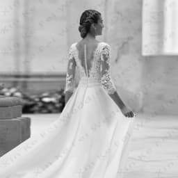 Elegant Women's V-Neck Wedding Dressees Lace Applique Long Sleeved Princess A-Line Bridal Gowns Formal Beach Party Welcome Guest